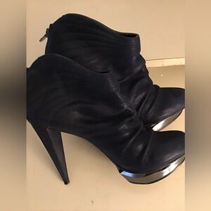 Velvet Angels women blue leather platform Platinum boots US 6